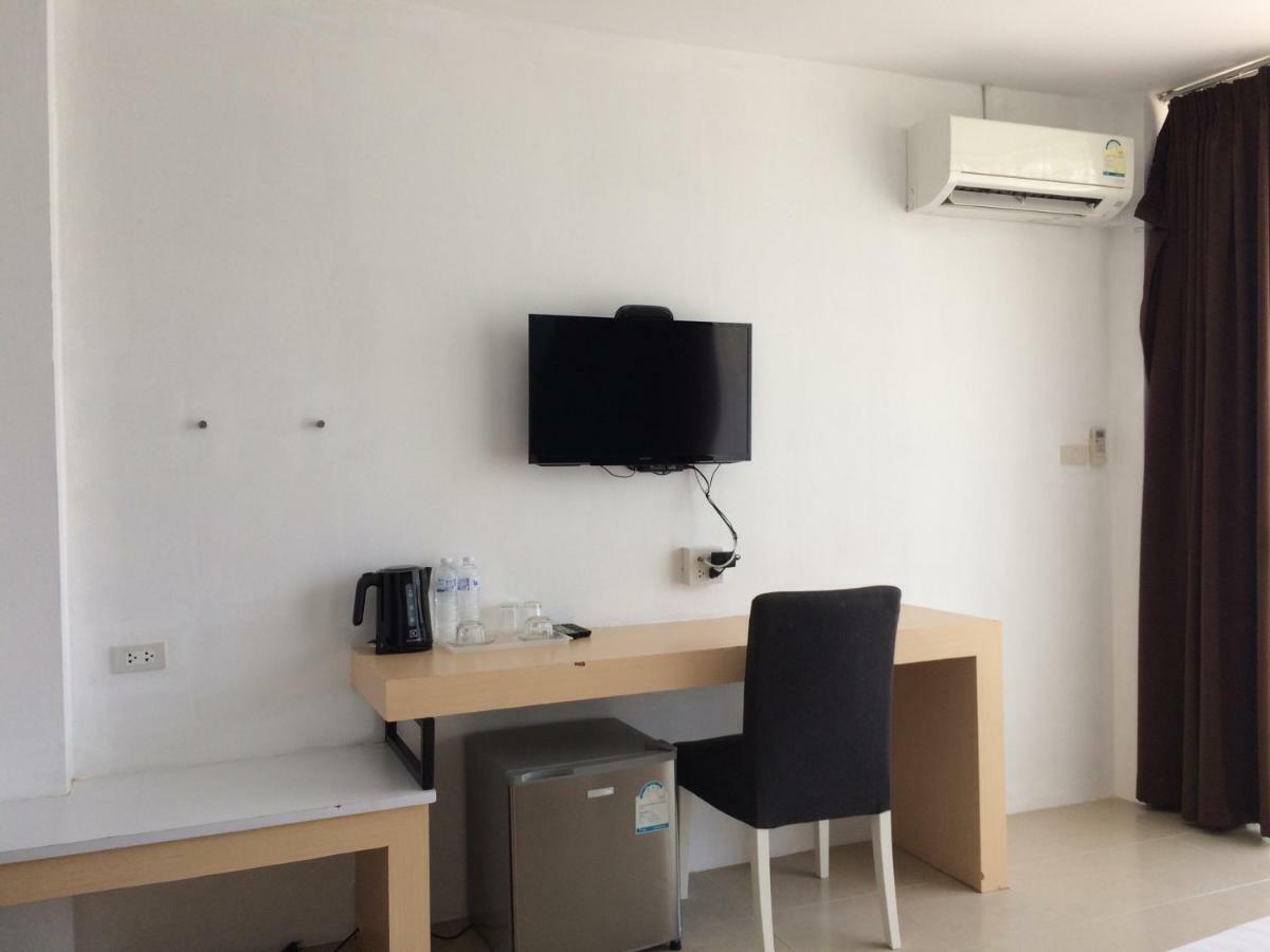 Ploenlay Hotel Ao Nang Buitenkant foto