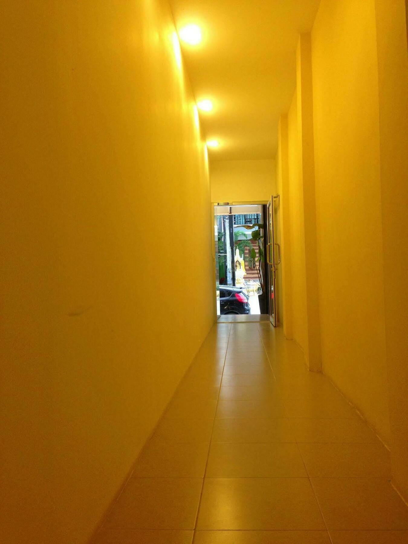 Ploenlay Hotel Ao Nang Buitenkant foto
